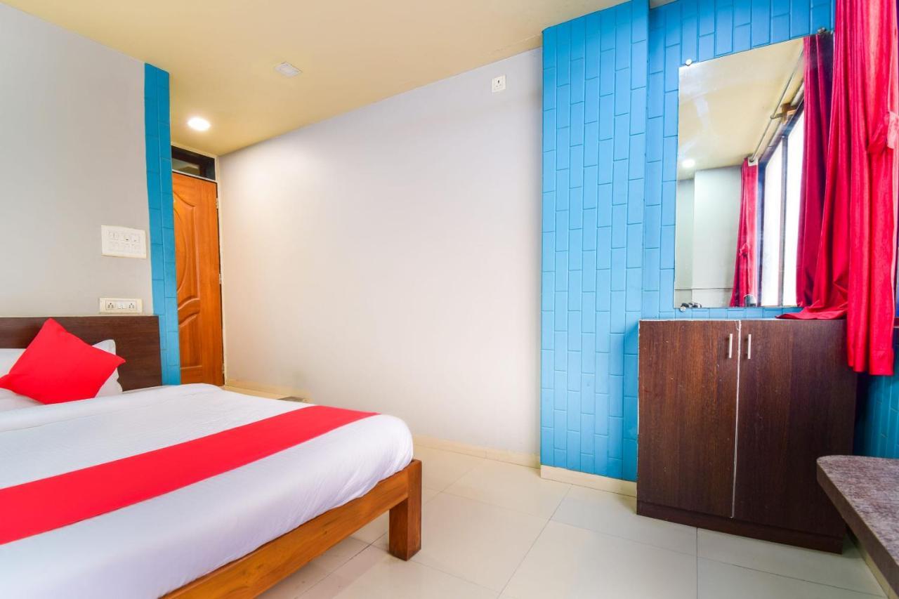 Oyo 67509 Hotel Tukson Narayangaon Exterior foto